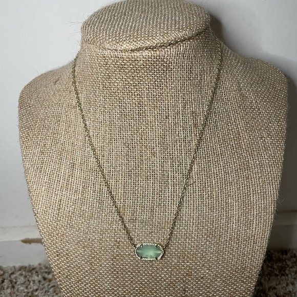 Kendra Scott Jewelry - Kendra Scott Elisa Necklace Mint Stone